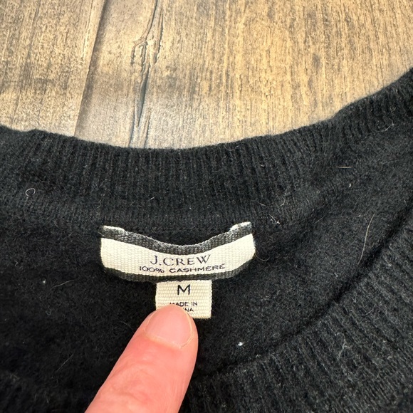 Oversize cashmere crewneck sweater - Picture 2 of 2